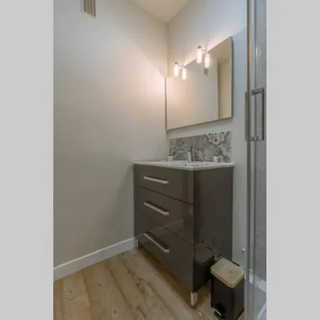 Confort Moderne Au Pied Du Front De Saint-Nazaire (Loire-Atlantique)